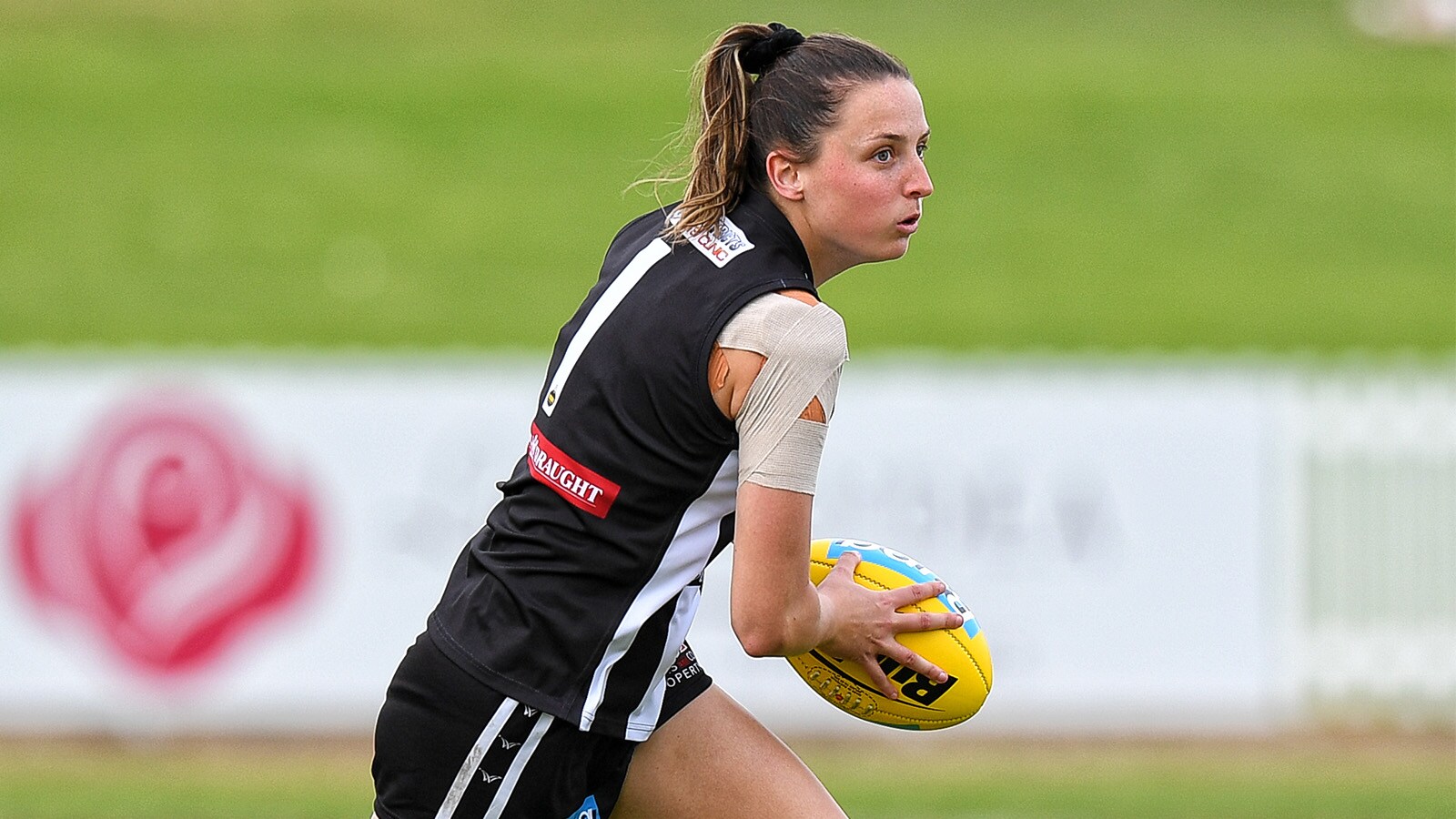 sharp web swan districts waflw 78.jpg Ashley Sharp in action for Swan Districts in the WAFLW. Pic: Tom Campbell - Fremantle,Fremantle Dockers,AFLW,Gemma Houghton,Ebony Antonio,Ashley Sharp,Hayley Miller,Evangeline Gooch